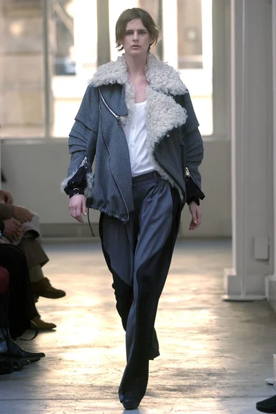 Look 7